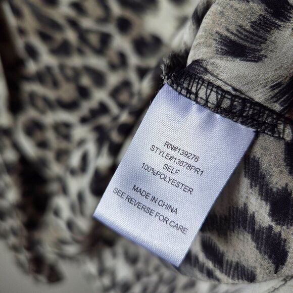 EUC DANIEL RAINN ANIMAL PRINT V NECK TANK TOP SIZE LARGE - Picture 11 of 13